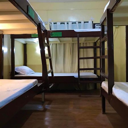 Austria'S Guest House El Nido Exterior photo