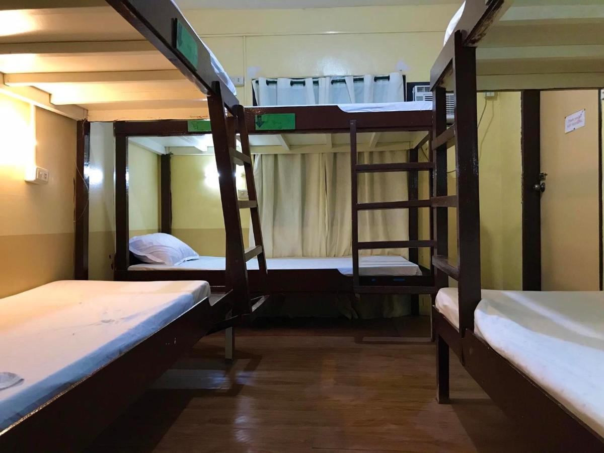 Austria'S Guest House El Nido Exterior photo