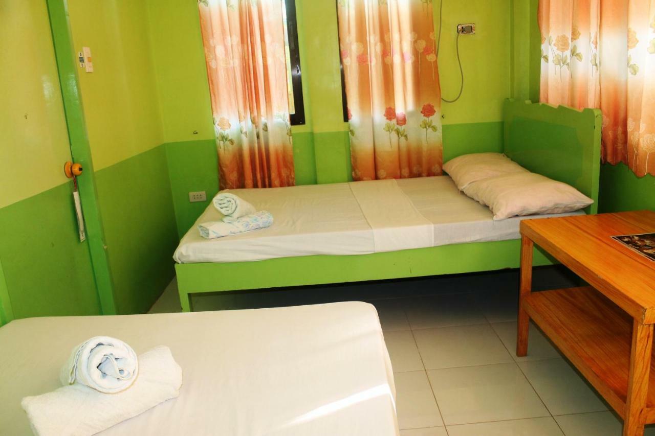 Austria'S Guest House El Nido Exterior photo